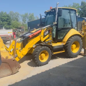 CATERPILLAR 428F – Paleggiatrice caricatrice – 2015