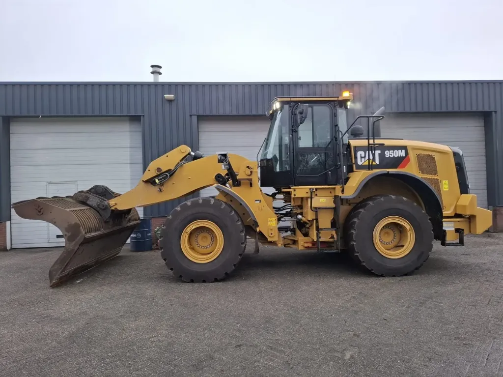 Escavatore Caterpillar 950M 2019 - immagine 2