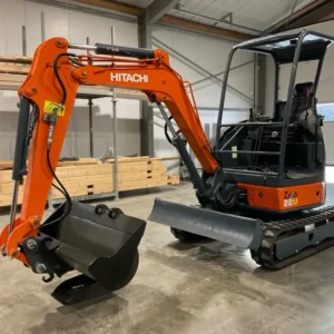 Escavatore medio Hitachi ZX22U-2 YLR 2008