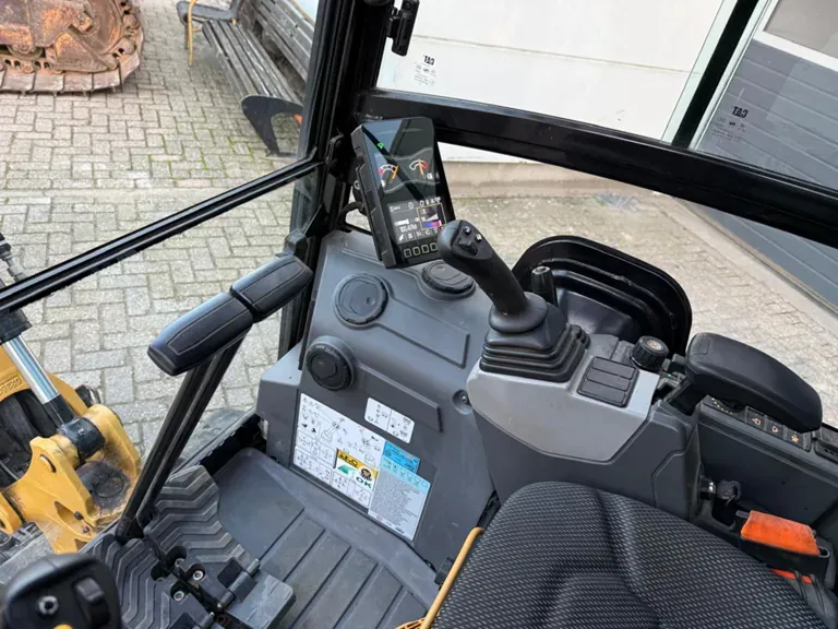 Mini escavatore Caterpillar 301.8 2021 - immagine 15