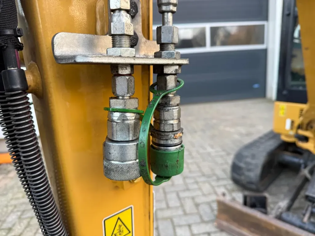 Mini escavatore Caterpillar 301.8 2021 - immagine 7