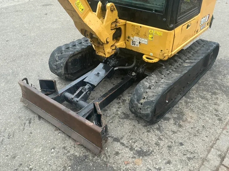 Mini escavatore Caterpillar 301.8 2021 - immagine 21
