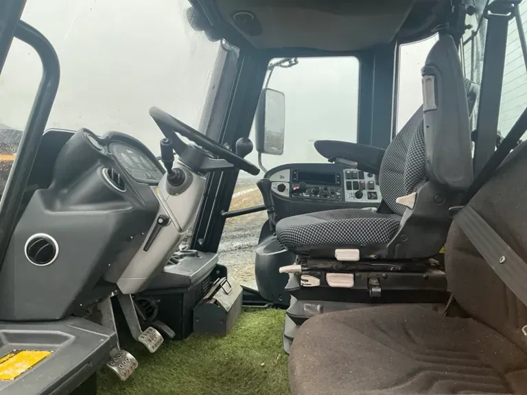 Trattore agricolo JCB 3230 Fastrac 2007 - immagine 27