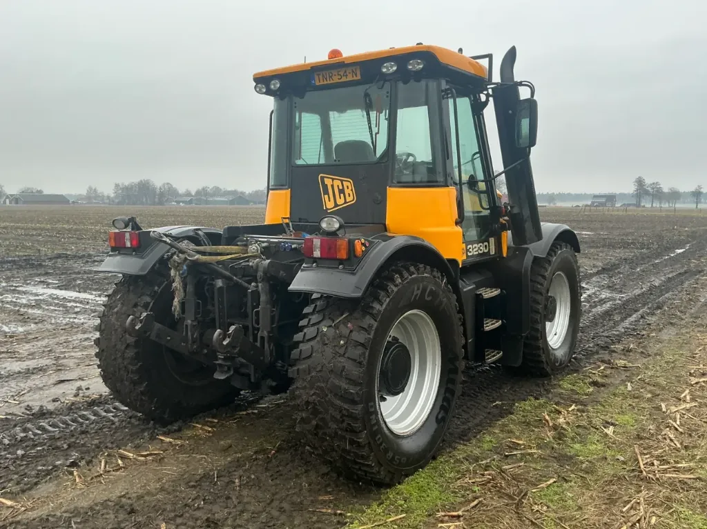 Trattore agricolo JCB 3230 Fastrac 2007 - immagine 41