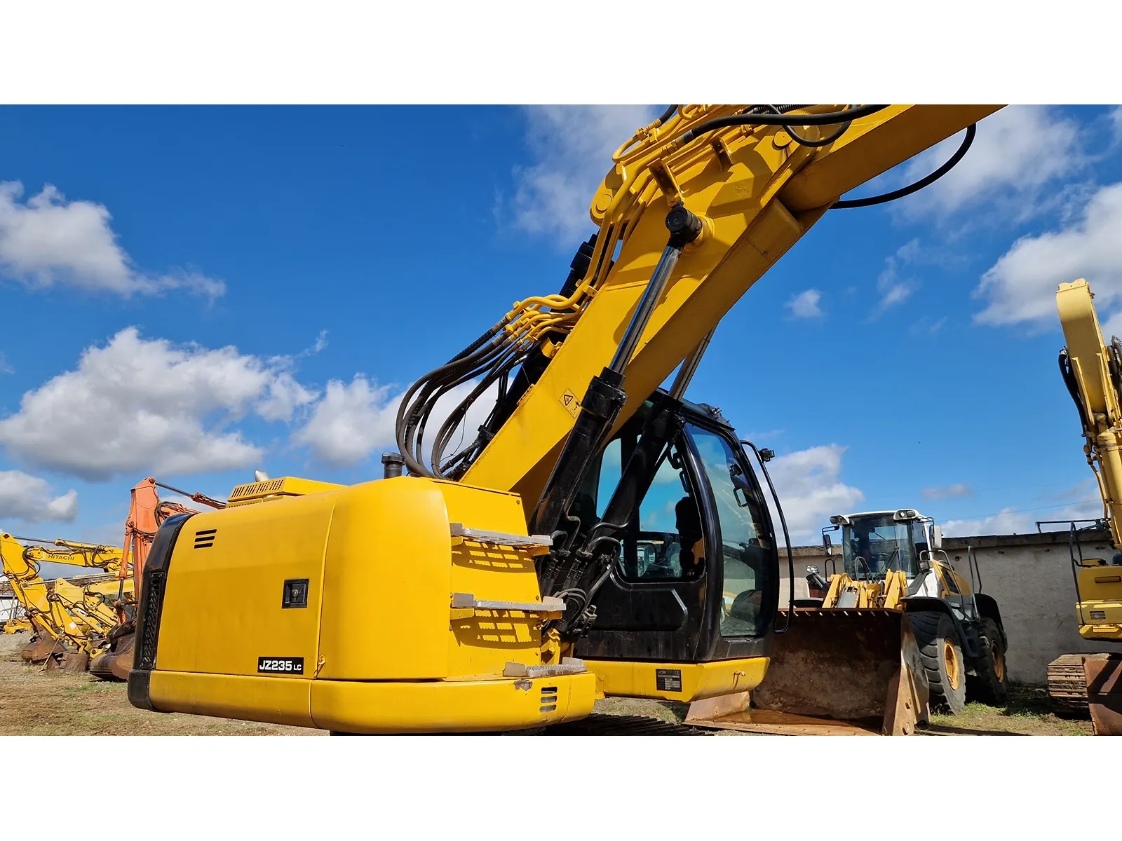 Escavatore cingolato JCB JZ235LC 2014 - immagine 18