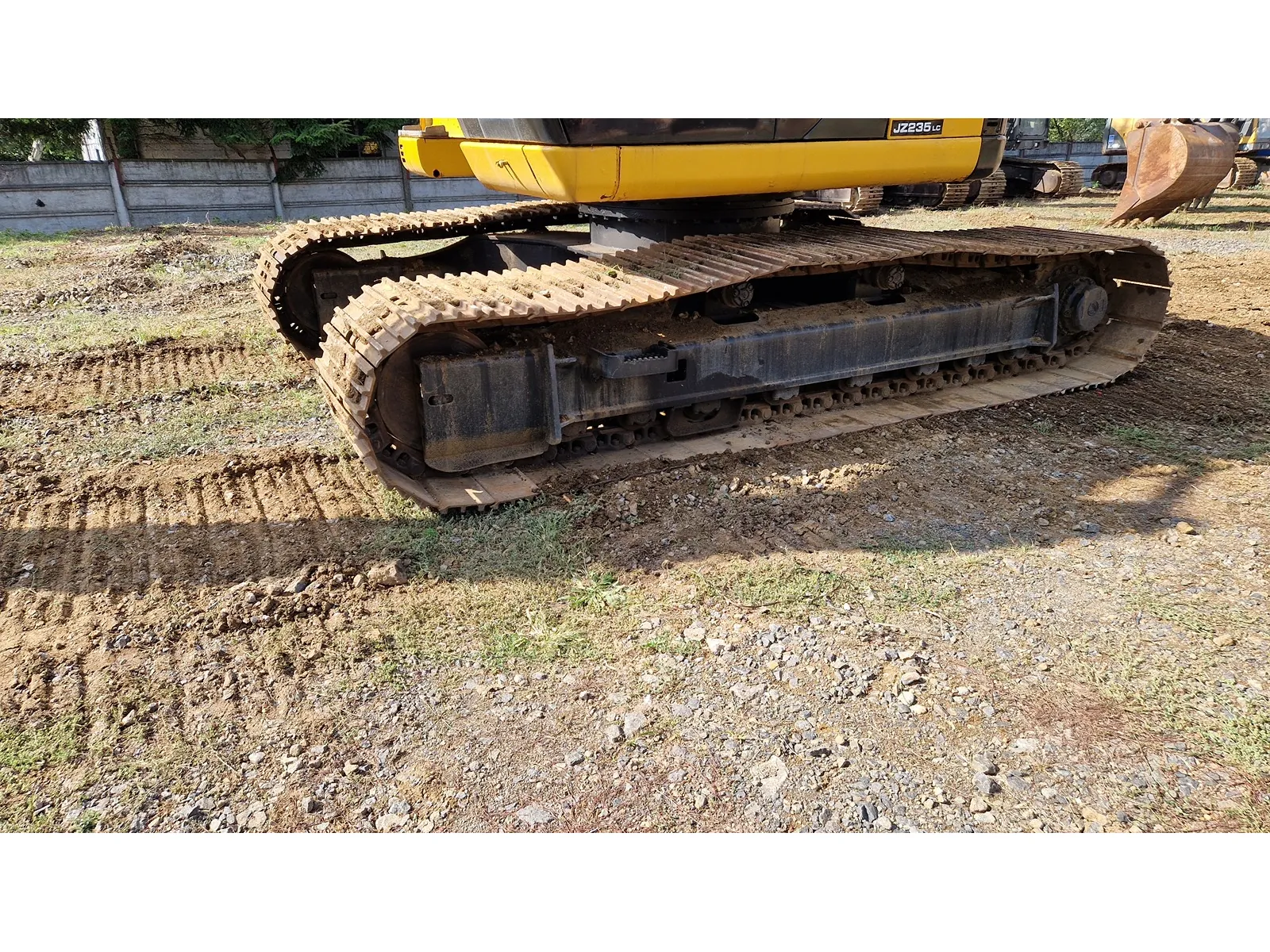 Escavatore cingolato JCB JZ235LC 2014 - immagine 27