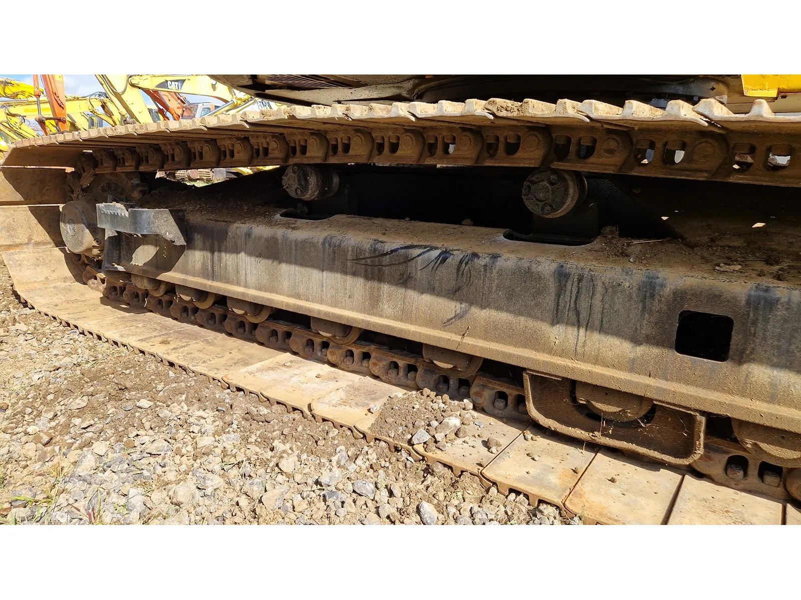 Escavatore cingolato JCB JZ235LC 2014 - immagine 40