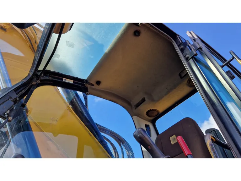 Escavatore cingolato JCB JZ235LC 2014 - immagine 46