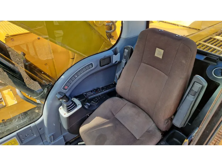 Escavatore cingolato JCB JZ235LC 2014 - immagine 51