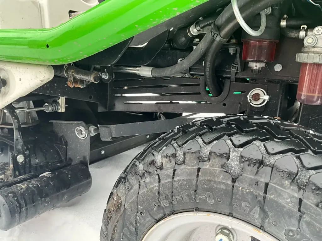 2023 Etesia BPHPX2 4x4 Trattore tagliaerba - immagine 6