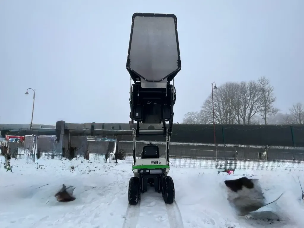 2023 Etesia BPHPX2 4x4 Trattore tagliaerba - immagine 23