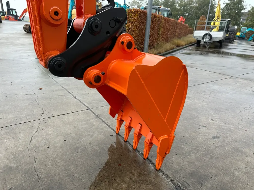 Doosan - 2018 - DX55-9C - Escavatore medio - immagine 38