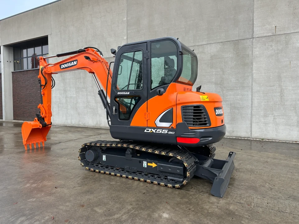 Doosan - 2018 - DX55-9C - Escavatore medio
