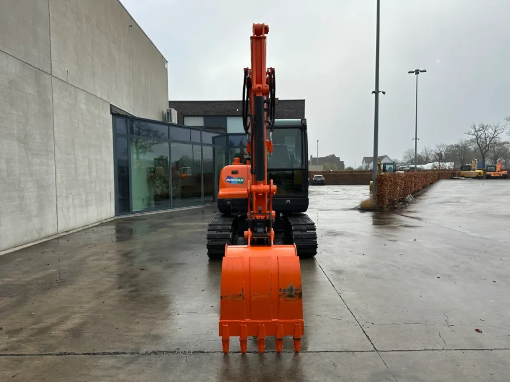 Doosan - 2018 - DX55-9C - Escavatore medio - immagine 5