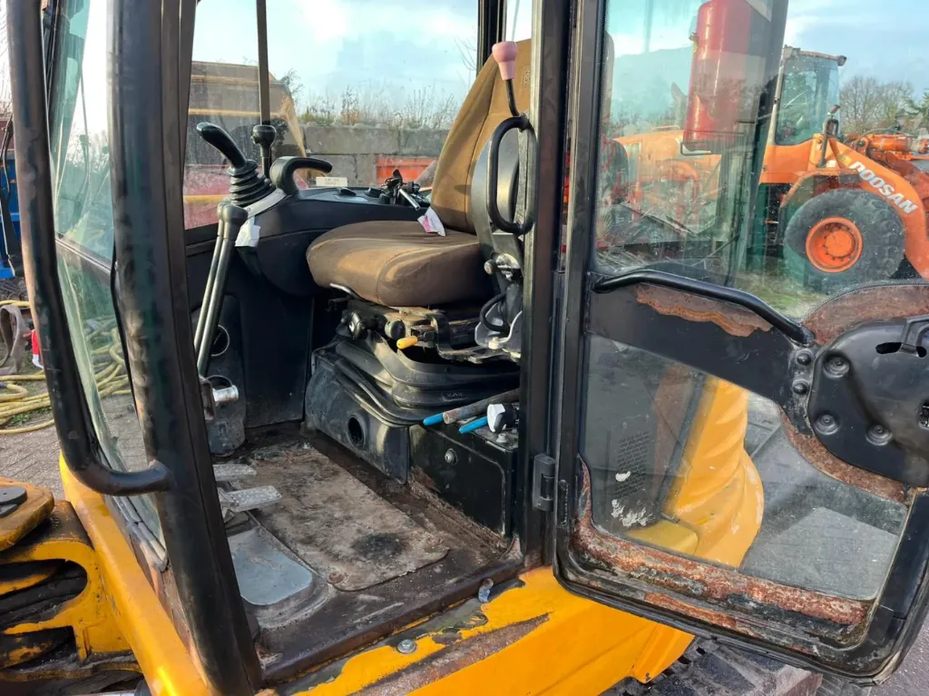 Escavatore MIDI JCB 8065 2010 - immagine 6