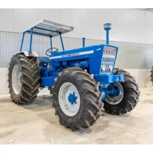 Ford – 5095  Trattore agricolo a quattro ruote motrici