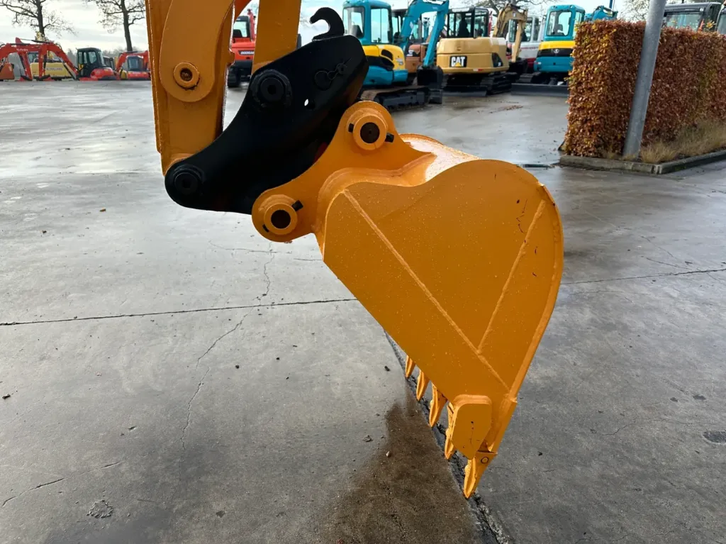 Hyundai Robex 60 VS - 2017 - immagine 31