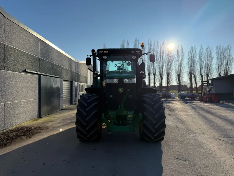 John Deere - 2013 - 7230R - Trattore agricolo a trazione integrale