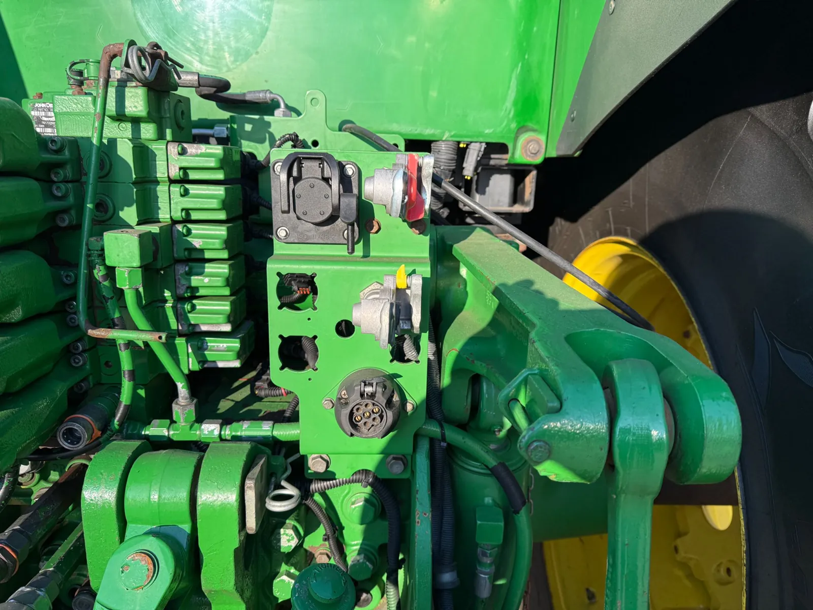 John Deere - 2013 - 7230R - Trattore agricolo a trazione integrale - immagine 19