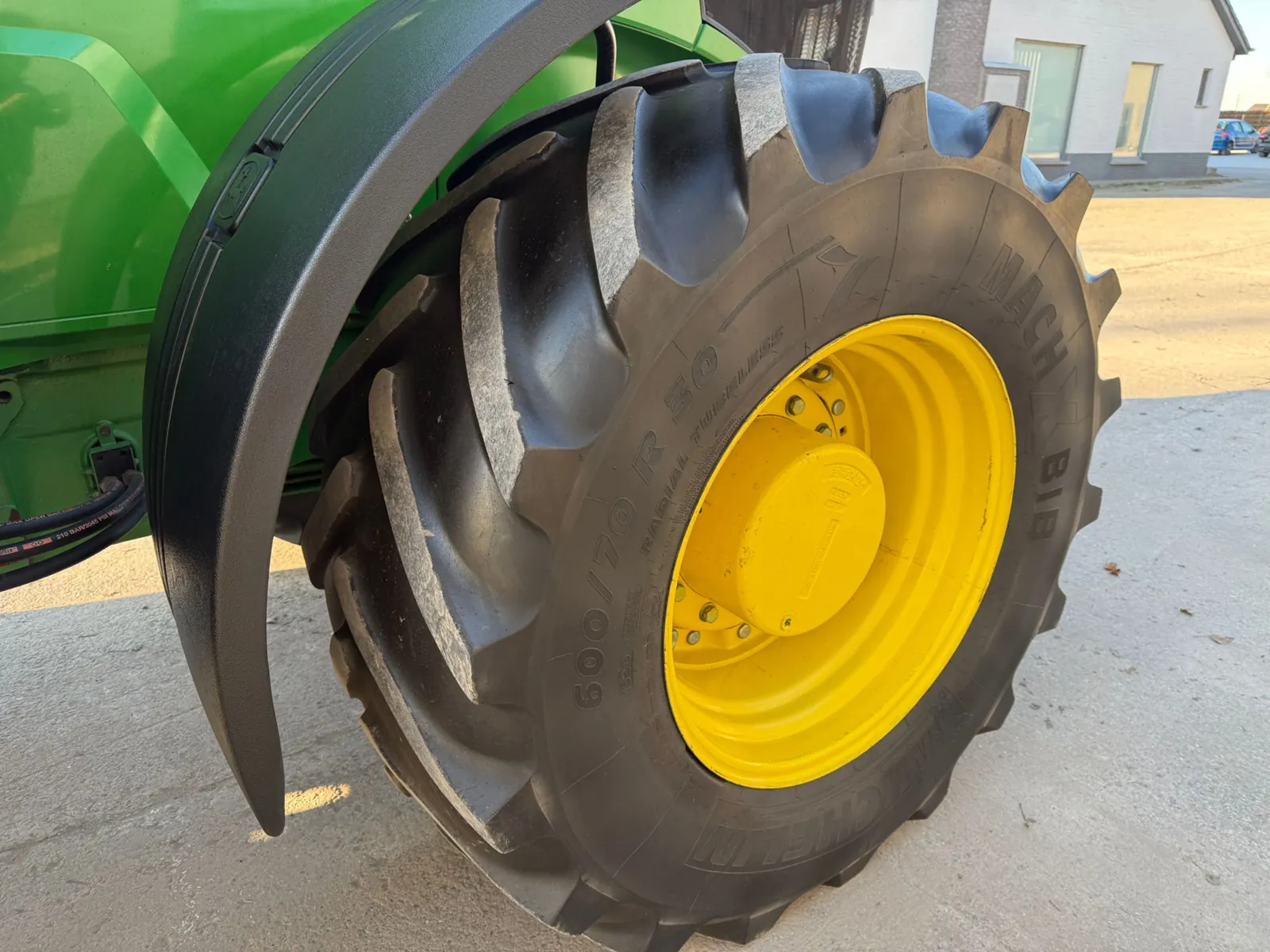 John Deere - 2013 - 7230R - Trattore agricolo a trazione integrale - immagine 22
