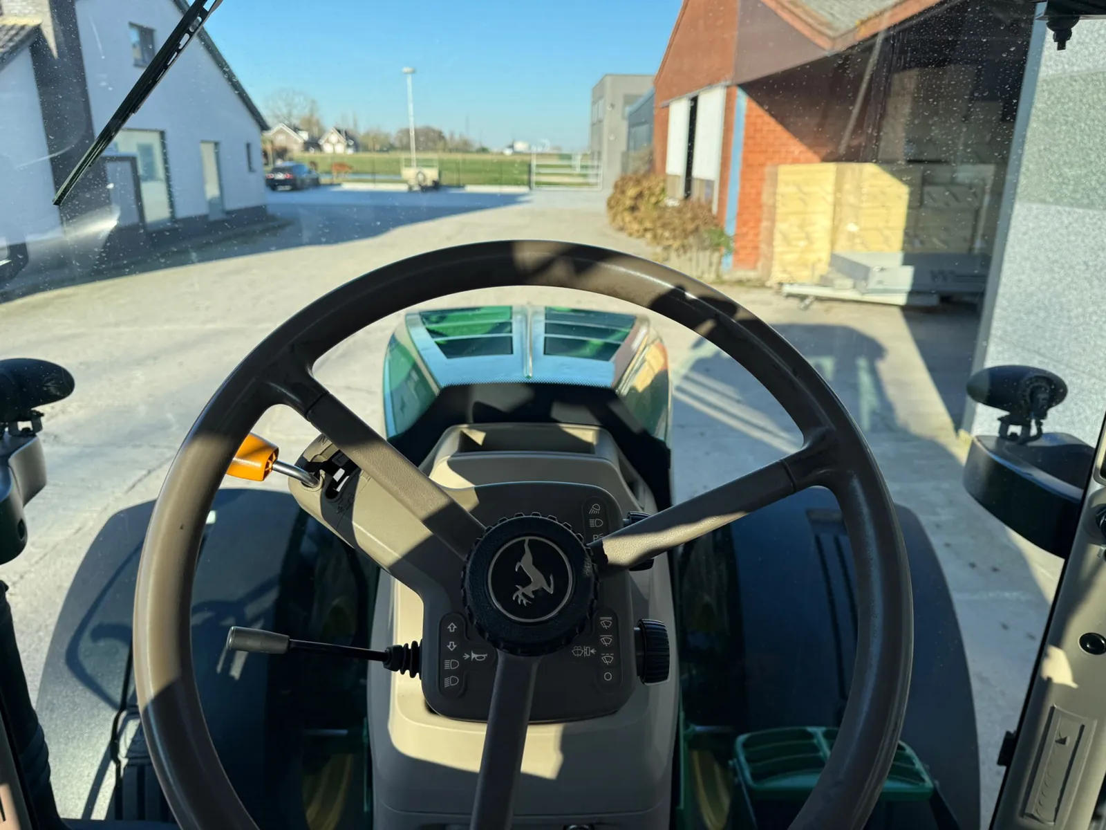 John Deere - 2013 - 7230R - Trattore agricolo a trazione integrale - immagine 40