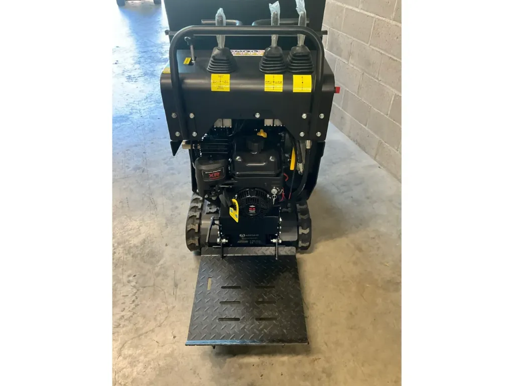 Minidumper Briggs & Stratton del 2025 da 500 kg - con garanzia - immagine 15