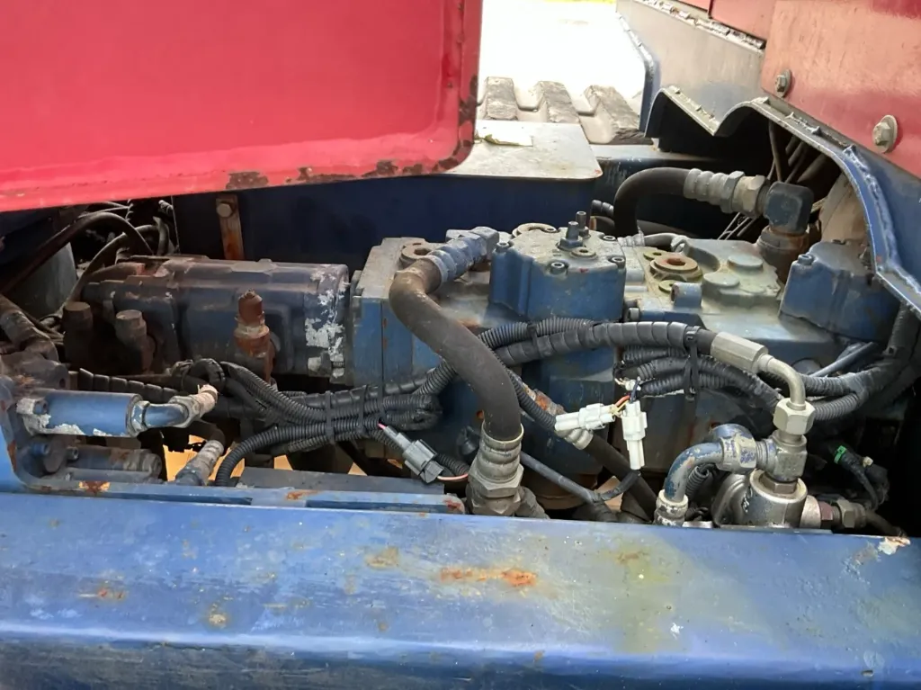 Caricatore cingolato a rotazione Takeuchi TCR50 - immagine 19