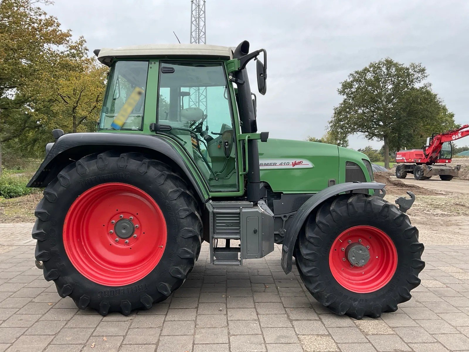 Trattore agricolo Fendt Farmer 410 Vario a trazione integrale del 2000 - immagine 4