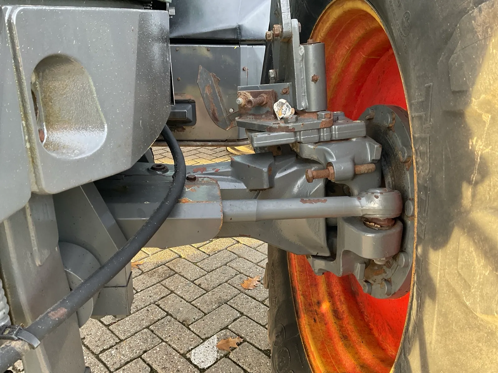 Trattore agricolo Fendt 916 Vario TMS a trazione integrale del 2004 - immagine 34