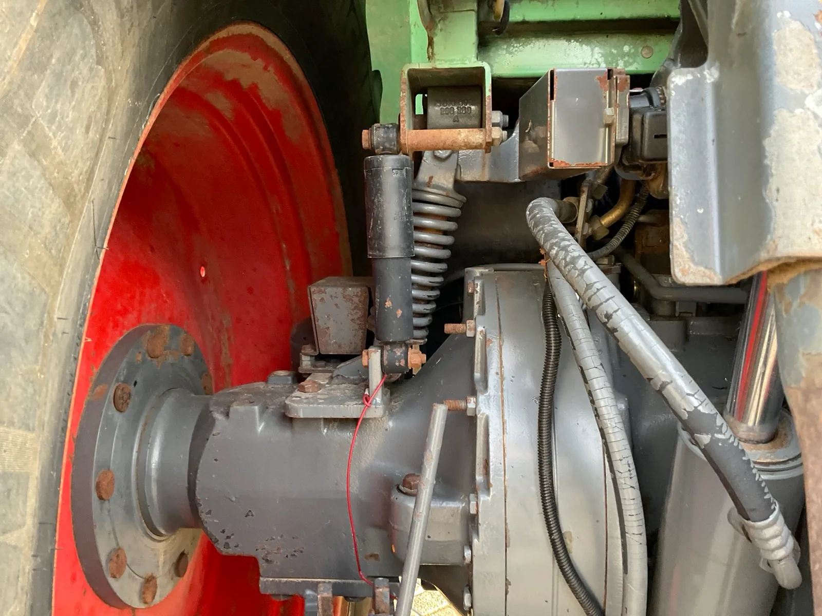 Trattore agricolo Fendt 916 Vario TMS a trazione integrale del 2004 - immagine 49