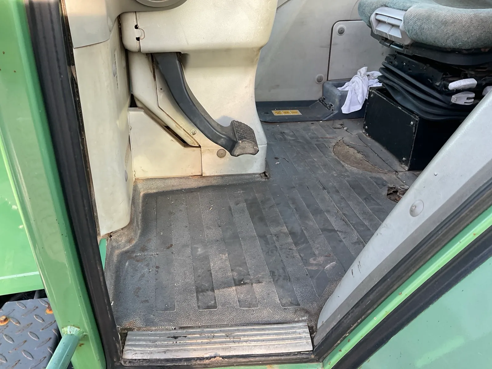 Trattore agricolo Fendt 916 Vario TMS a trazione integrale del 2004 - immagine 56