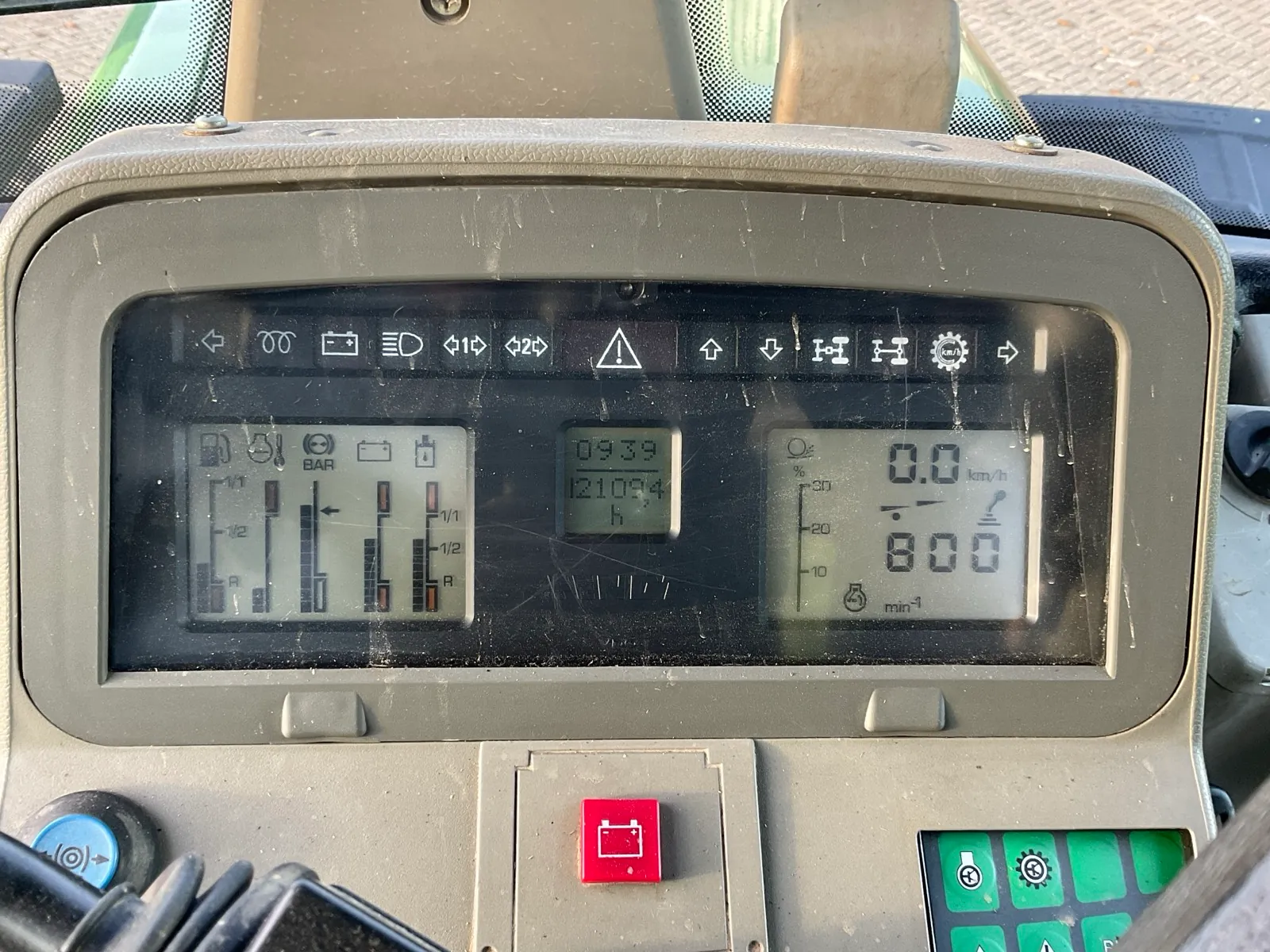 Trattore agricolo Fendt 916 Vario TMS a trazione integrale del 2004 - immagine 59