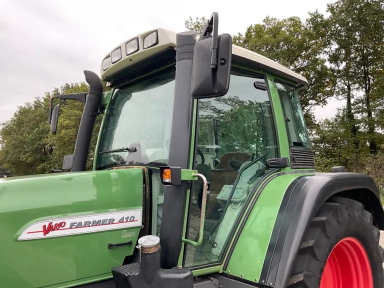 Trattore agricolo Fendt Farmer 410 Vario a trazione integrale del 2000 - immagine 9