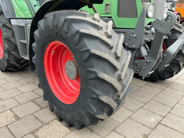 Trattore agricolo Fendt Farmer 410 Vario a trazione integrale del 2000 - immagine 18