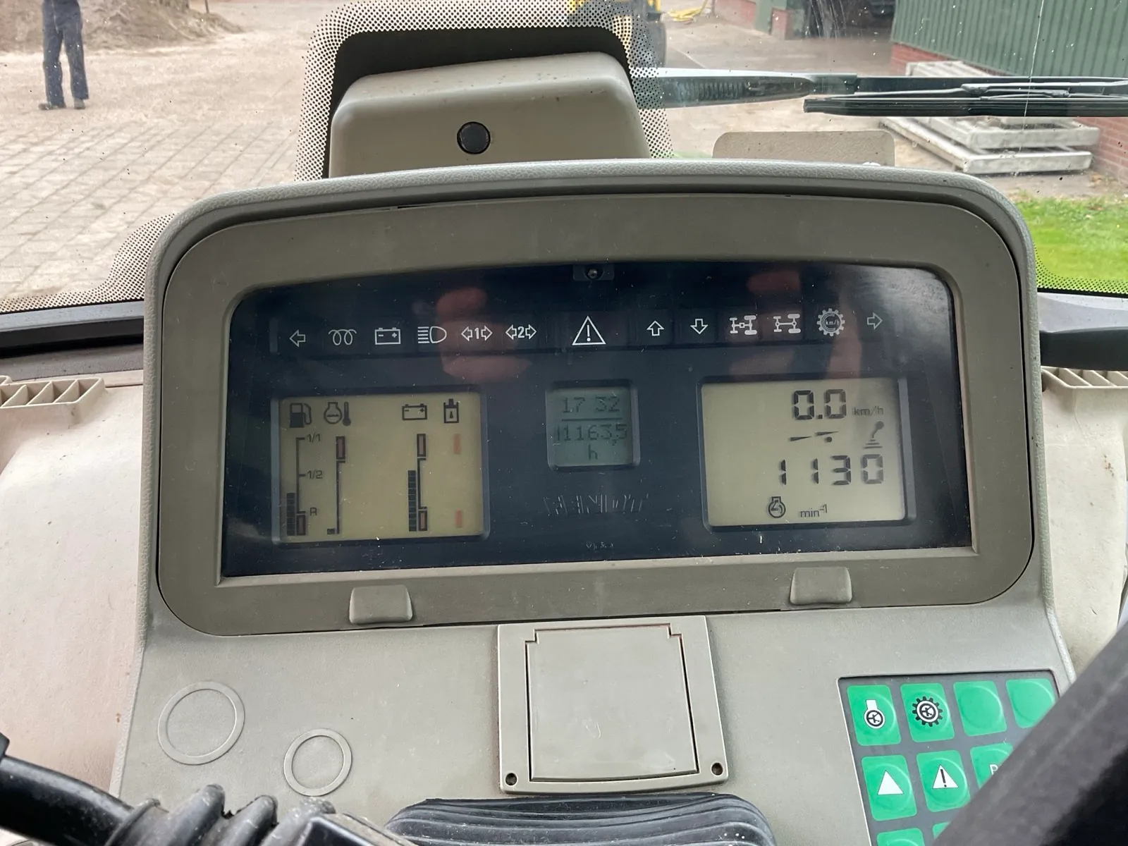 Trattore agricolo Fendt Farmer 410 Vario a trazione integrale del 2000 - immagine 34