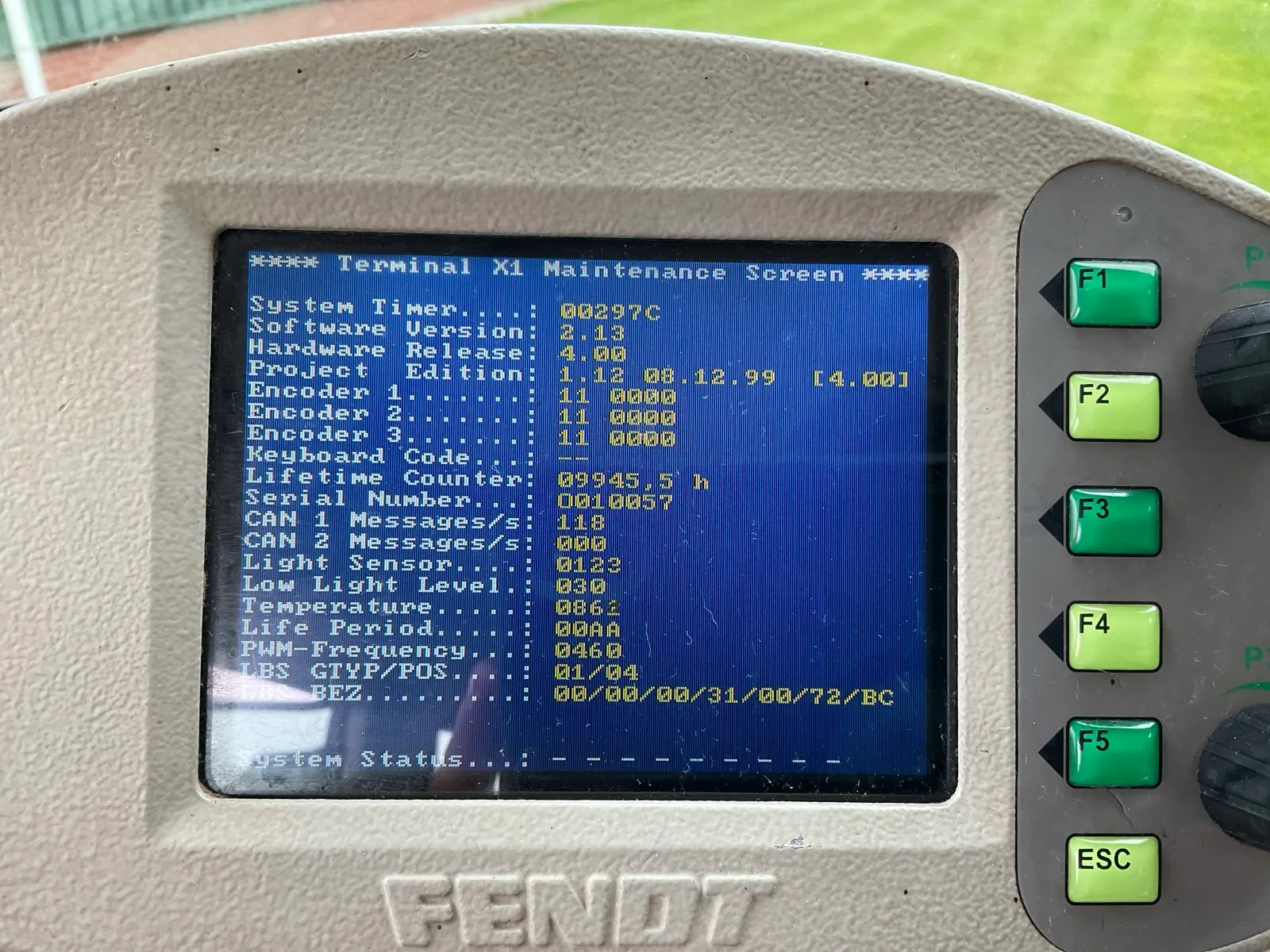 Trattore agricolo Fendt Farmer 410 Vario a trazione integrale del 2000 - immagine 40