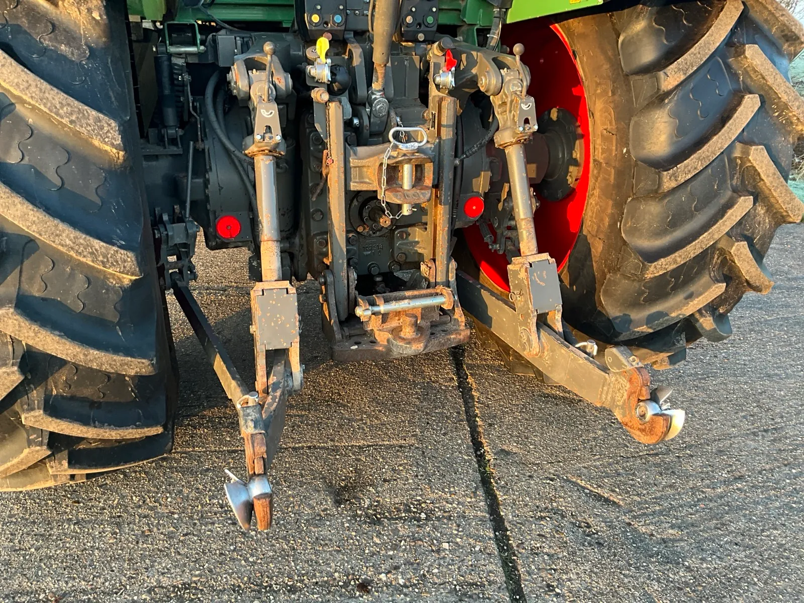 Trattore agricolo Fendt Favorit 816 Turboshift a trazione integrale del 1996 - immagine 21