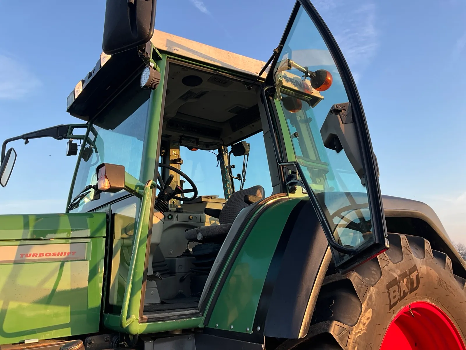 Trattore agricolo Fendt Favorit 816 Turboshift a trazione integrale del 1996 - immagine 28