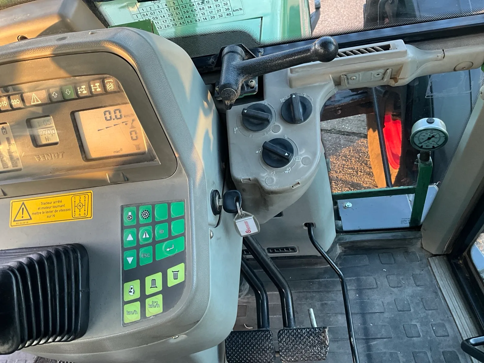 Trattore agricolo Fendt Favorit 816 Turboshift a trazione integrale del 1996 - immagine 36