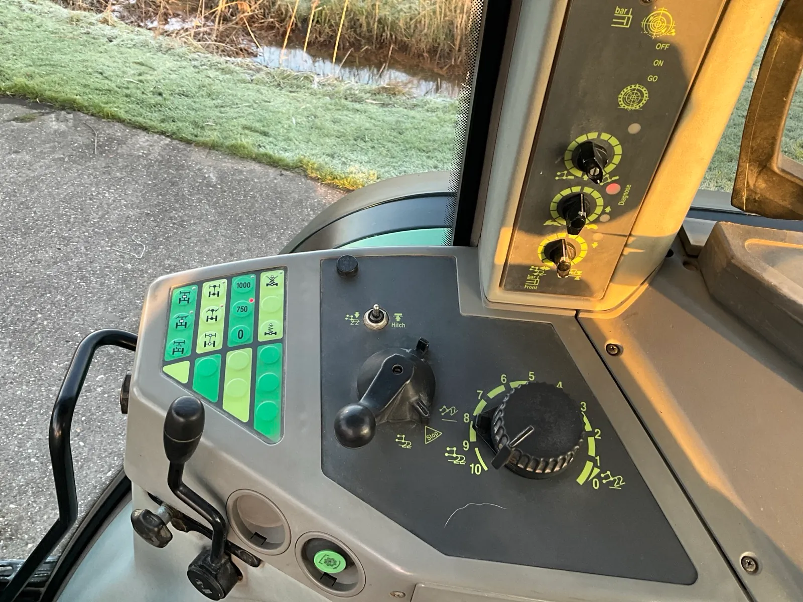 Trattore agricolo Fendt Favorit 816 Turboshift a trazione integrale del 1996 - immagine 39