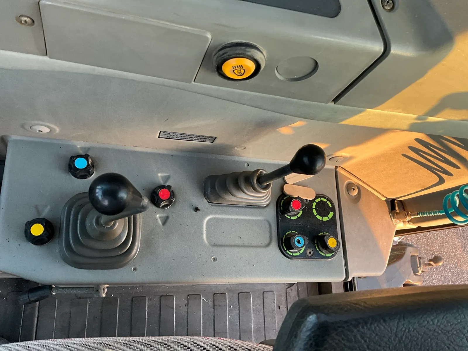 Trattore agricolo Fendt Favorit 816 Turboshift a trazione integrale del 1996 - immagine 41