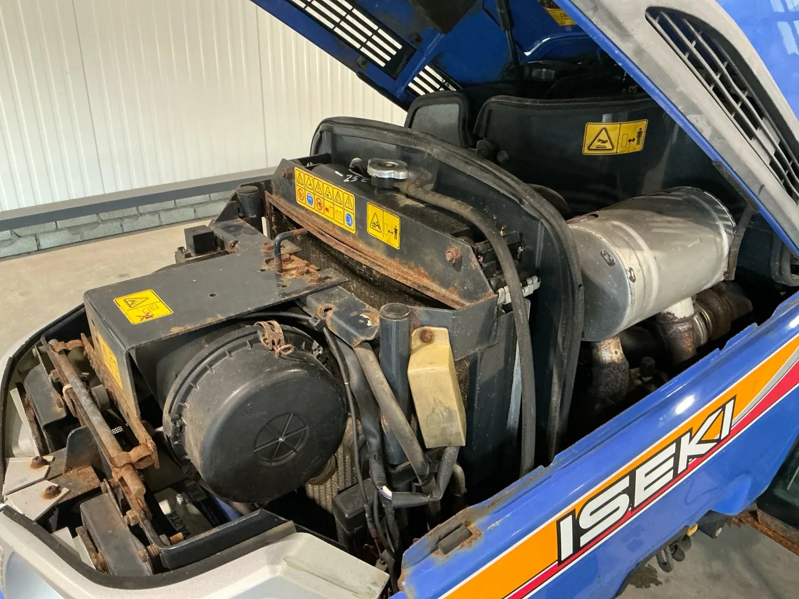 Trattore agricolo Iseki TG5390 2x4 del 2012 - immagine 20