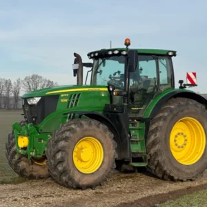 Trattore JOHN DEERE 6215R Edizione Premium