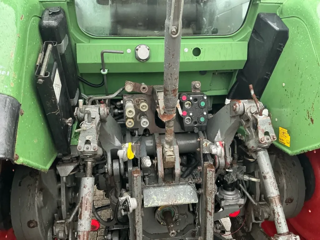 Trattore agricolo Fendt 512C Favorit Turboshift a trazione integrale – 1998 - immagine 26