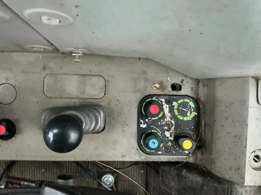 Trattore agricolo Fendt 512C Favorit Turboshift a trazione integrale – 1998 - immagine 36