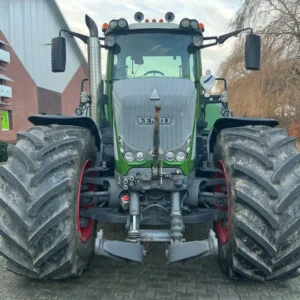 Trattore agricolo Fendt 930 Vario a trazione integrale del 2010