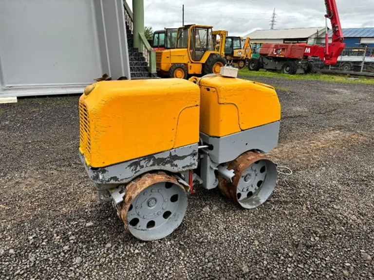 Wacker Neuson - RT82-SC2 - Rullo tandem - 2010